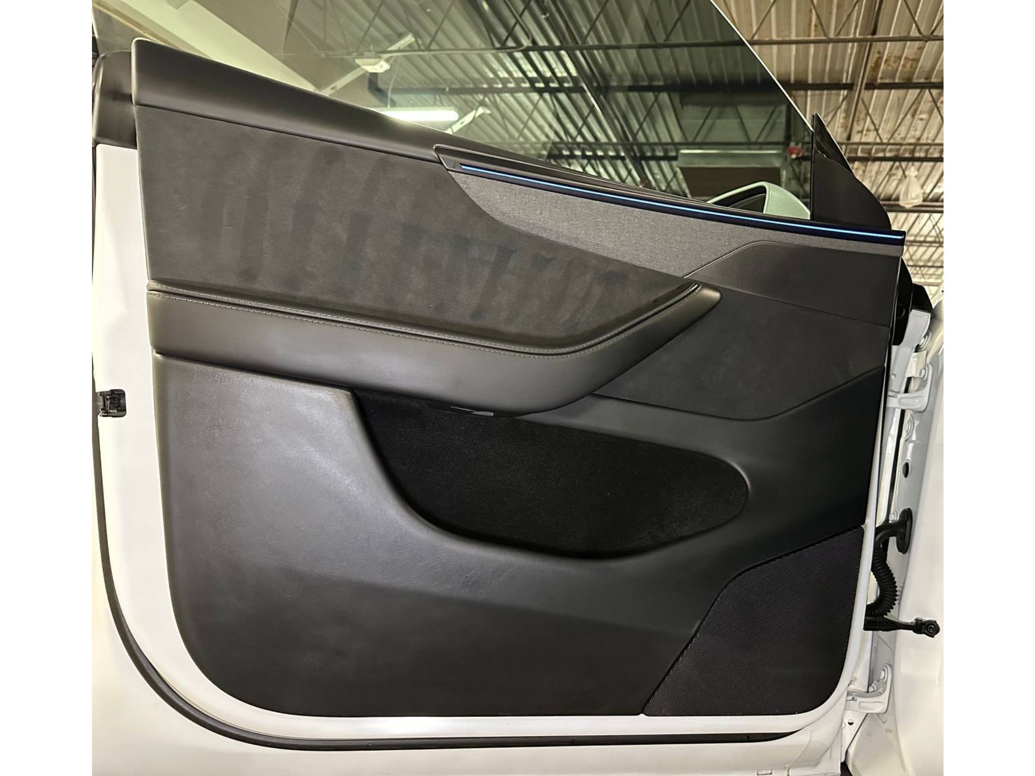 Used 2026 Tesla Model Y AWD image 17