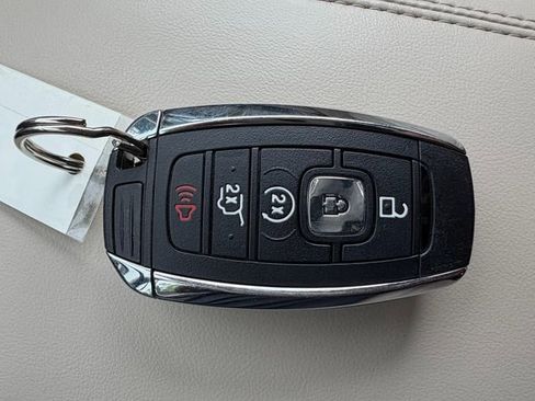 Used 2019 Lincoln MKC Reserve AWD/4WD image 28