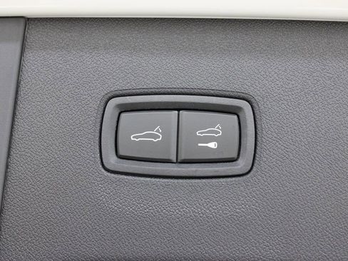 New 2025 Porsche Cayenne image 39