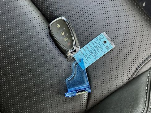 Used 2021 Chevrolet Camaro SS image 35