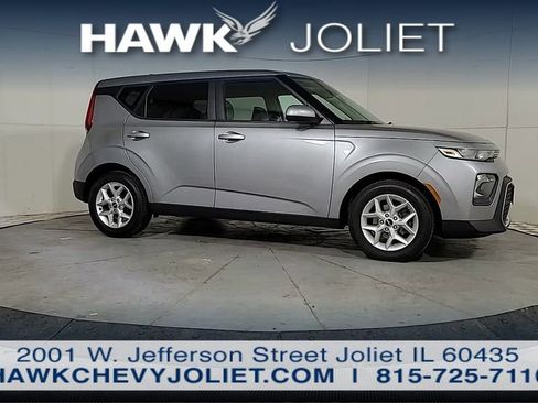 Used 2022 Kia Soul LX w/ Technology Package FWD image 9