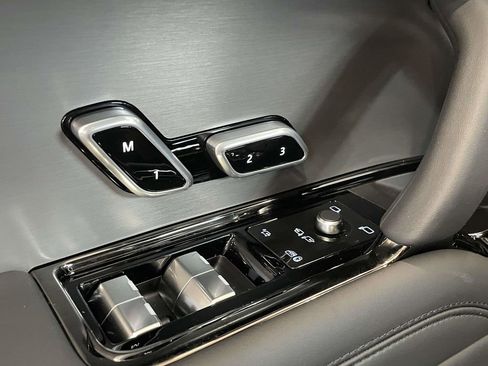 New 2026 Land Rover Range Rover Sport Dynamic SE AWD/4WD image 34