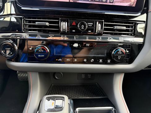 New 2026 Nissan Pathfinder Rock Creek AWD/4WD image 25