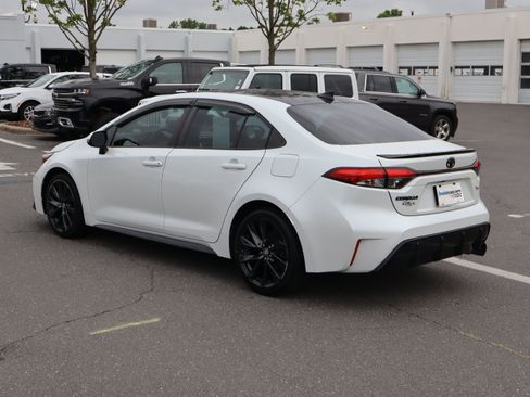 Used 2023 Toyota Corolla XSE FWD image 8