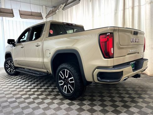 Certified 2022 GMC Sierra 1500 AT4 w/ AT4 Premium Package image 50