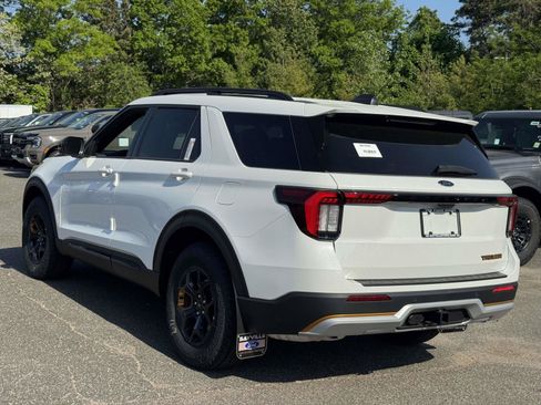 New 2026 Ford Explorer Tremor AWD/4WD image 5