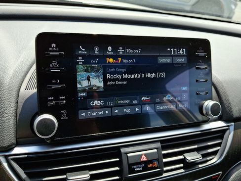 Used 2021 Honda Accord EX-L image 17