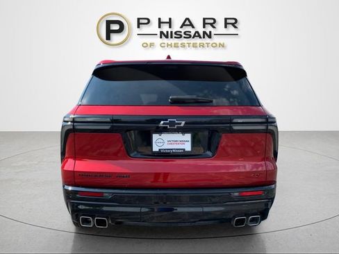 Used 2024 Chevrolet Traverse RS w/ LPO, Floor Liner Package AWD/4WD image 4