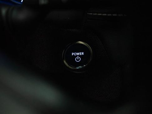Used 2021 Toyota RAV4 XLE w/ Carpet Mat Package (TMS) AWD/4WD image 18