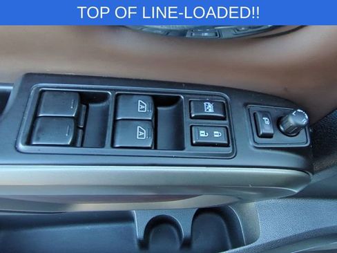 Used 2021 Nissan Titan Platinum Reserve w/ Moonroof Package image 25