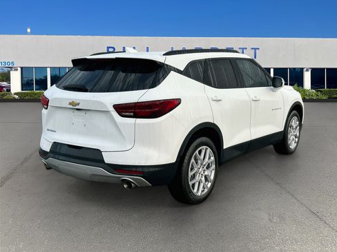 Used 2023 Chevrolet Blazer LT FWD image 7