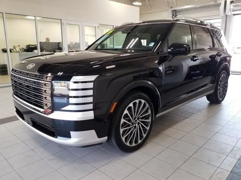 Certified 2026 Hyundai Palisade Calligraphy AWD/4WD image 2