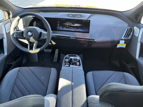 Used 2026 BMW iX xDrive60 w/ M Sport Package image 29