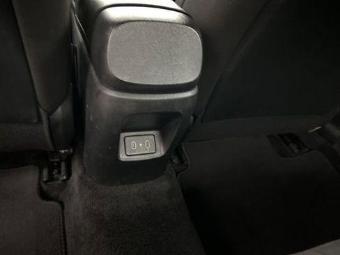 Used 2024 Hyundai Elantra SEL image 21