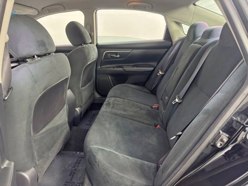 Used 2015 Nissan Altima 2.5 SV image 34