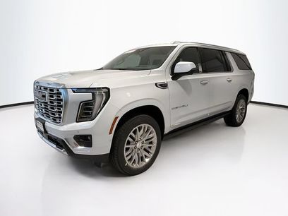 New 2026 GMC Yukon XL Denali w/ Sun & Power Step Package