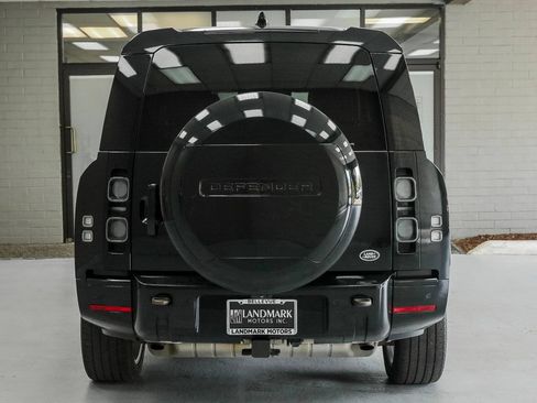 Used 2023 Land Rover Defender 130 X AWD/4WD image 28