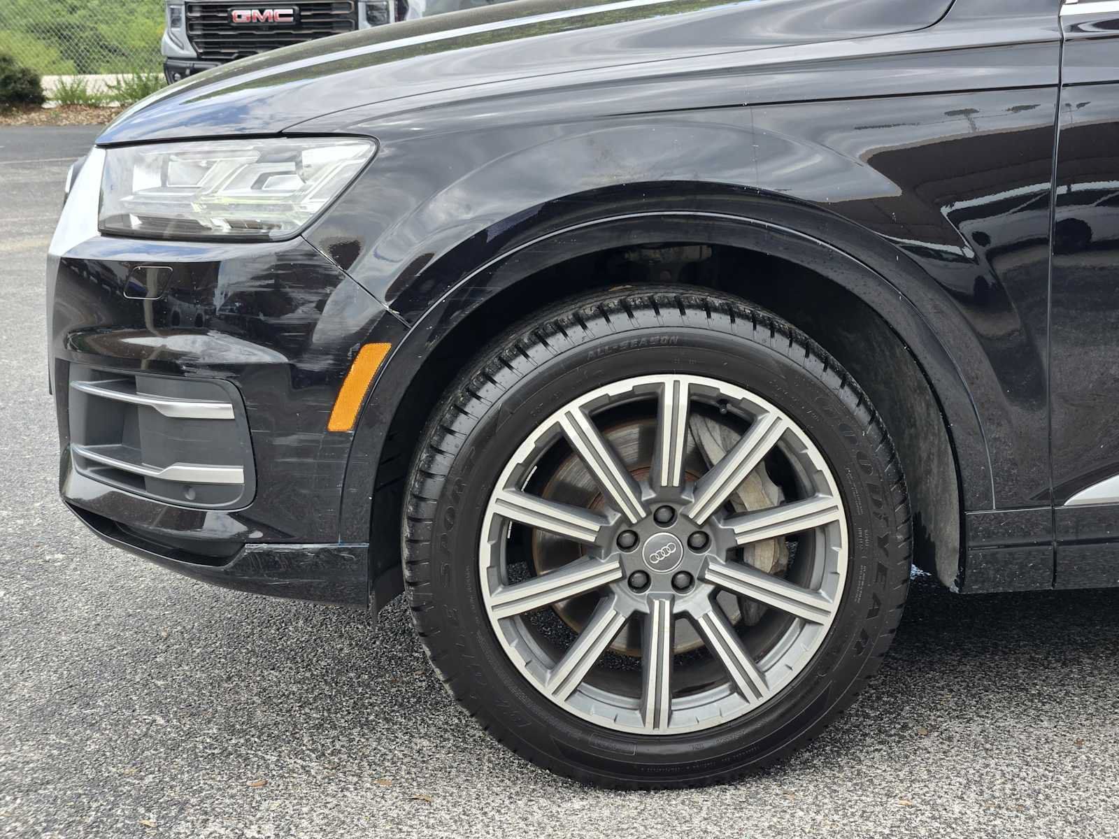 Used 2017 Audi Q7 2.0T Premium Plus w/ Premium Plus Package AWD/4WD image 8