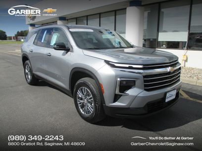 Certified 2025 Chevrolet Traverse LT