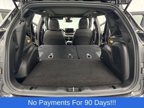 Used 2024 Jeep Compass Latitude w/ Sun and Sound Group AWD/4WD image 43