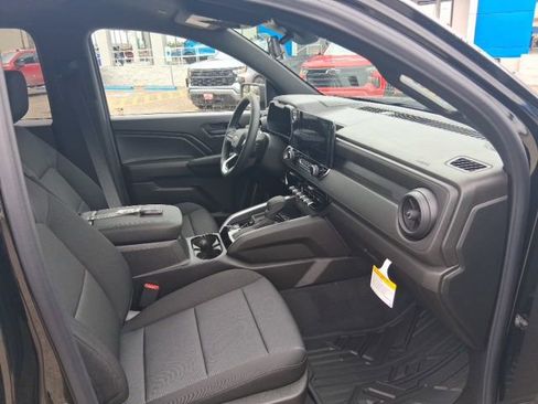 New 2026 Chevrolet Colorado W/T w/ WT Custom Package RWD image 12