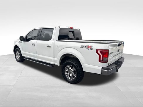 Used 2015 Ford F150 XLT w/ Equipment Group 302A Luxury image 4