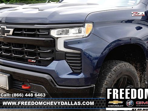 Used 2023 Chevrolet Silverado 1500 LT Trail Boss w/ LT Trail Boss Premium Package AWD/4WD image 4