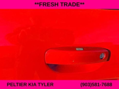 Used 2022 Dodge Challenger GT image 6