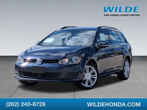 Used 2016 Volkswagen Golf Limited Edition FWD image 1