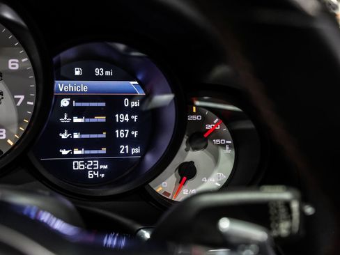 Used 2019 Porsche 911 Targa 4S image 48