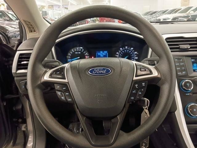 Used 2014 Ford Fusion S FWD image 34