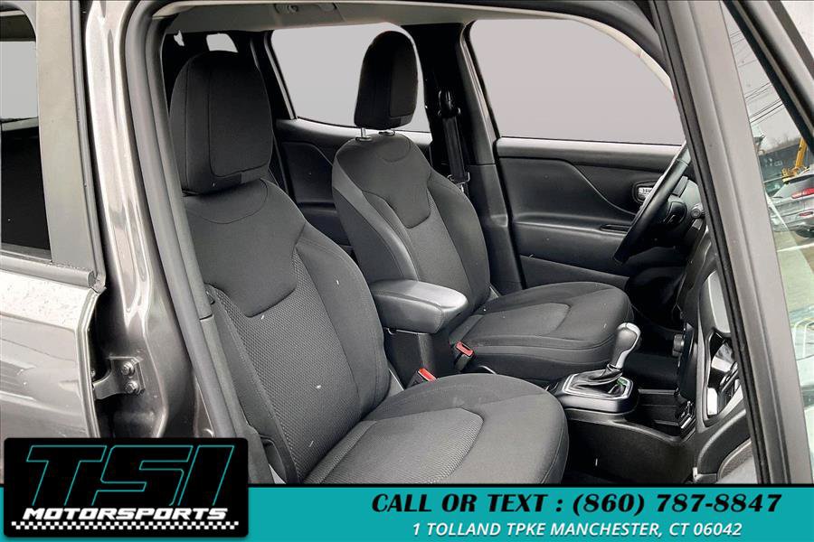 Used 2020 Jeep Renegade Altitude AWD/4WD image 7