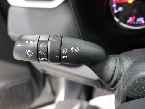 Used 2021 Toyota RAV4 XLE Premium AWD/4WD image 37