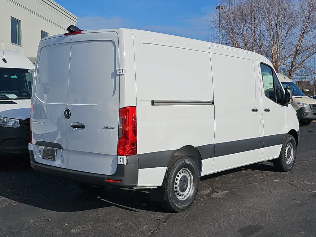 Used 2026 Mercedes-Benz Sprinter 2500 image 3