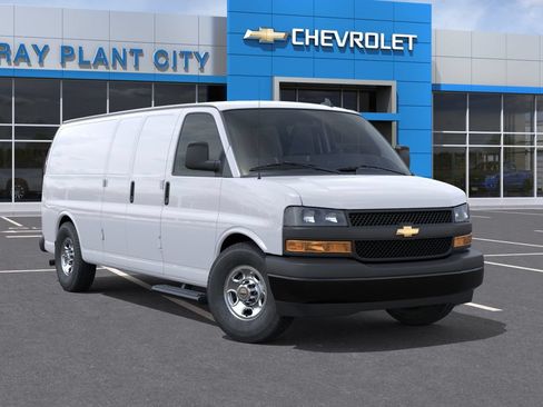 New 2025 Chevrolet Express 3500 Extended w/ Driver Convenience Package RWD image 7