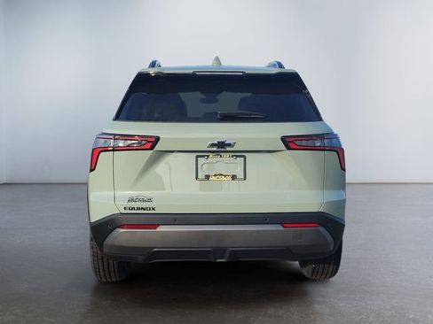 New 2026 Chevrolet Equinox LT w/ Midnight Edition image 4