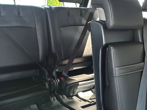 Used 2020 Toyota 4Runner SR5 Premium w/ Moonroof Package image 15