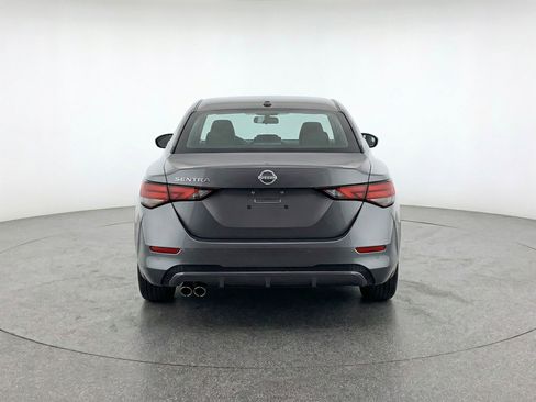 Used 2025 Nissan Sentra SV image 7