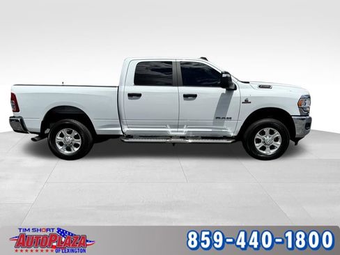 Used 2024 RAM 2500 Big Horn AWD/4WD image 9