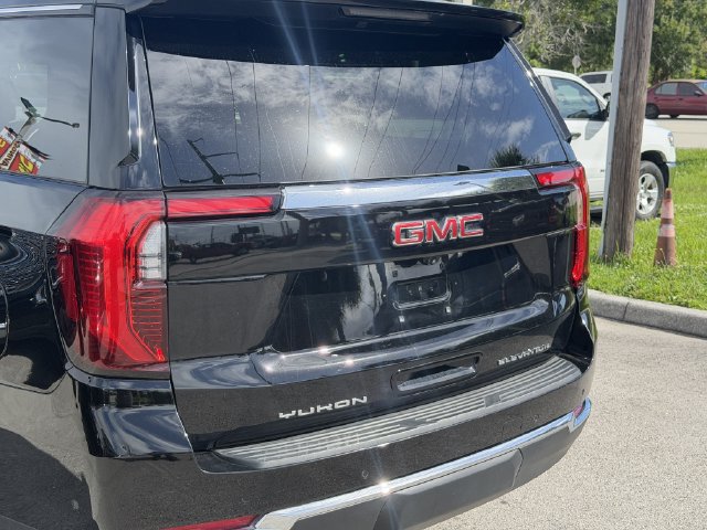 Used 2026 GMC Yukon XL Elevation RWD image 11