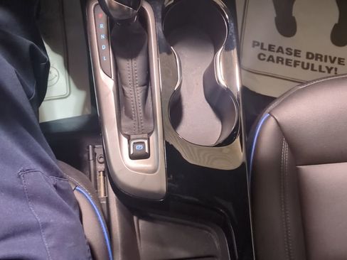 Used 2024 Buick Envista Sport Touring w/ Convenience I Package image 18