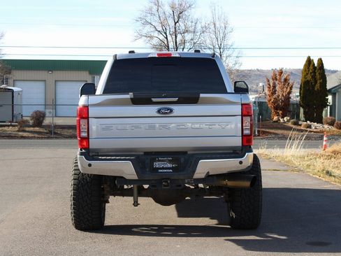 Used 2020 Ford F250 Lariat w/ Lariat Value Package image 5