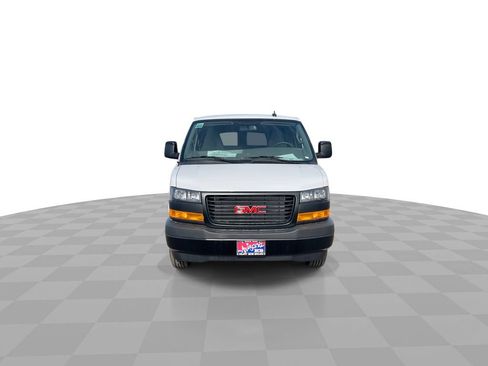 New 2025 GMC Savana 3500 LS image 3