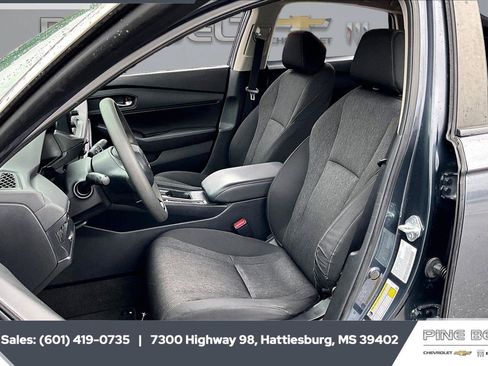 Used 2023 Honda Accord LX image 18