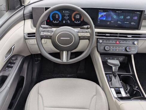New 2026 Hyundai Tucson SE FWD image 18