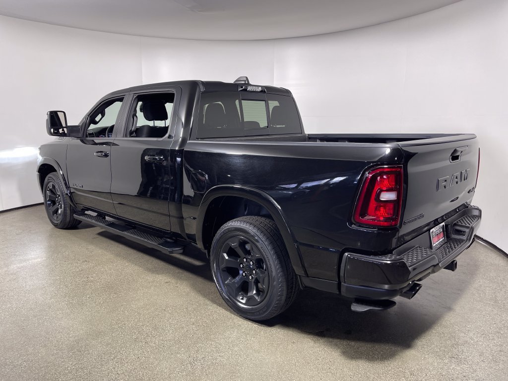 Used 2025 RAM 1500 Big Horn AWD/4WD image 5