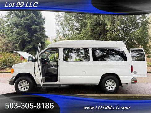 Used 2005 Ford E-150 and Econoline 150 Wagon image 40