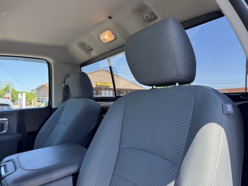 Used 2016 RAM 2500 SLT w/ Snow Chief Group AWD/4WD image 14