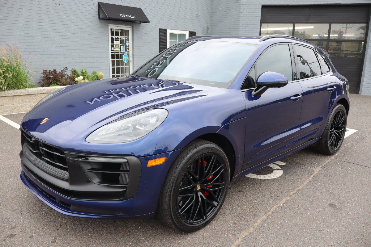 Used 2023 Porsche Macan GTS w/ Premium Package Plus AWD/4WD image 2