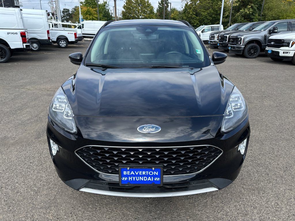 Used 2020 Ford Escape Titanium AWD/4WD image 9